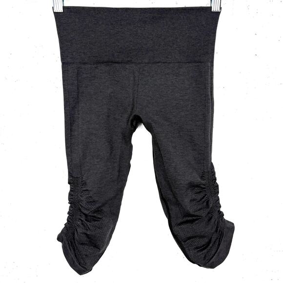 Lululemon Womens In The Flow Crop Heathered Gray Seamless Lightweight Size 4 - Picture 2 of 7